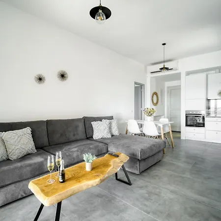 Holiday home Nefeli & Mykonos Ftelia (Mykonos)