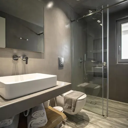 Nefeli & Mykonos Ftelia (Mykonos)