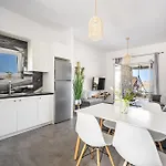 Nefeli & Mykonos Ftelia (Mykonos)