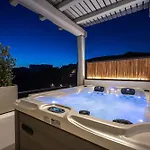 Nefeli & Mykonos Holiday home *