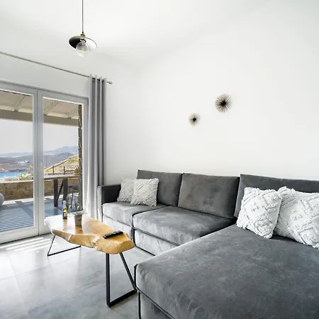 Nefeli & Mykonos Фтелия