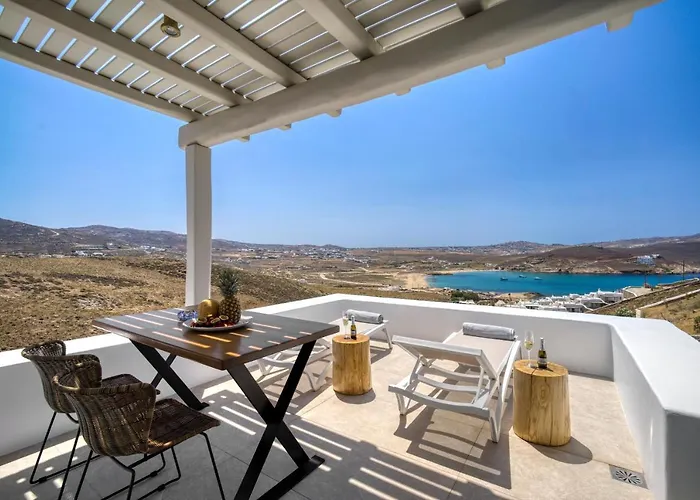 Nefeli & Mykonos * פטליה